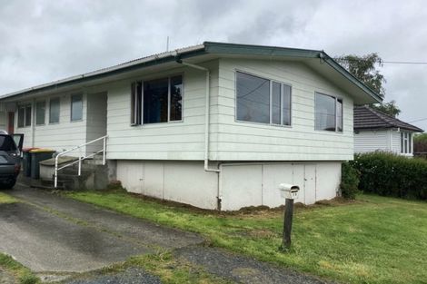 Photo of property in 16 Lancaster Street, Lawrence, 9532