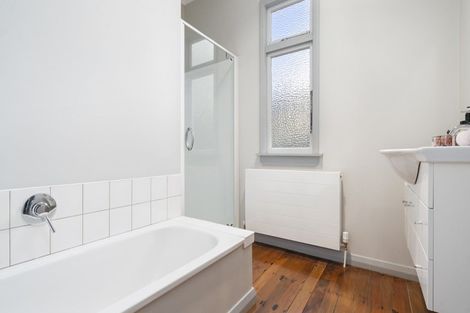 Photo of property in 101 Gover Street, New Plymouth, 4310