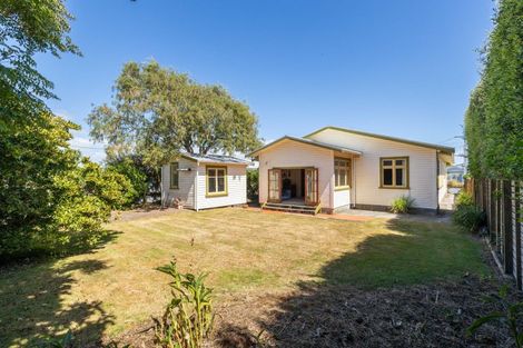 Photo of property in 65 Record Street, Fitzroy, New Plymouth, 4312