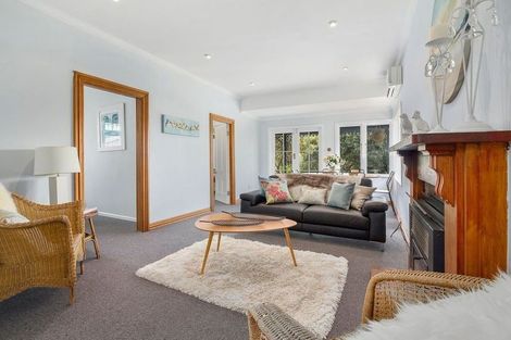 Photo of property in 132 Paremata Road, Paremata, Porirua, 5024