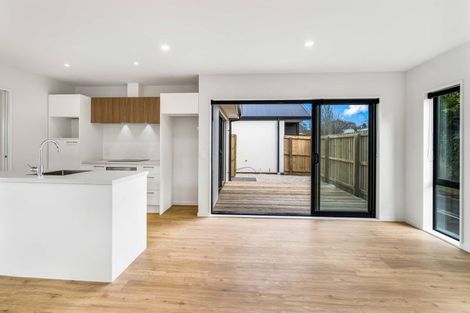 Photo of property in 21 Quinns Road, Shirley, Christchurch, 8013