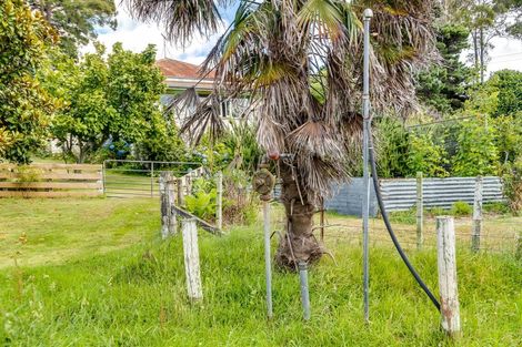 Photo of property in 877 Hendley Road, Patoka, Napier, 4186