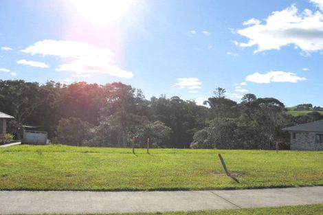 Photo of property in 13 Spinnaker Point, Haruru, 0204