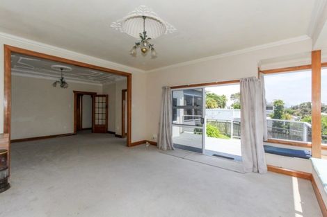 Photo of property in 28 Mclean Street, Strandon, New Plymouth, 4312