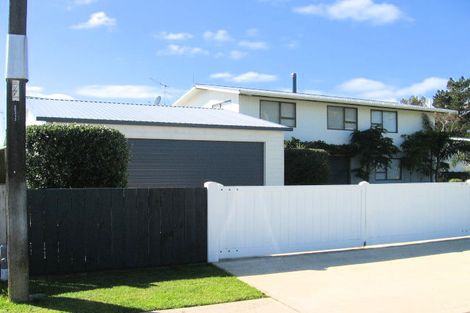 Photo of property in 886 Pataua South Road, Pataua South, Onerahi, 0192