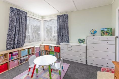 Photo of property in 6 Avro Crescent, Hornby, Christchurch, 8042