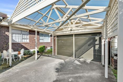 Photo of property in 34 Balgowan Terrace, Conifer Grove, Takanini, 2112