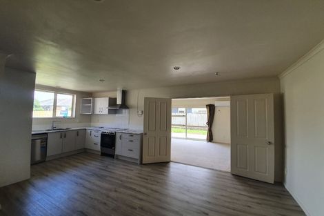 Photo of property in 27 Margarita Rise, Pukekohe, 2120