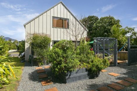 Photo of property in 20 Te Waaka Terrace, Kuratau, Turangi, 3381