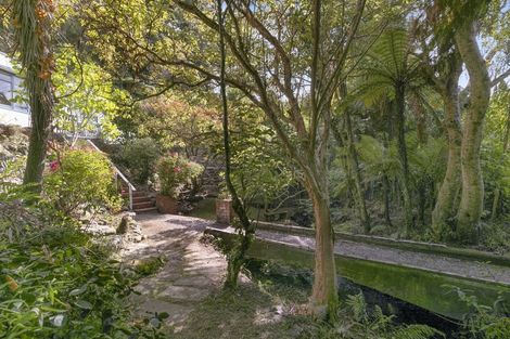 Photo of property in 124 Kamahi Street, Stokes Valley, Lower Hutt, 5019