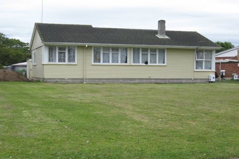 Photo of property in 15 Vickers Crescent, Mangere, Auckland, 2022