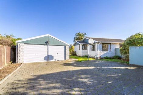 Photo of property in 76 Cheyenne Street, Sockburn, Christchurch, 8042