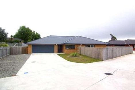 Photo of property in 10 Georgia Grove, Paraparaumu, 5032