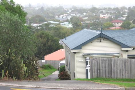 Photo of property in 316 West Coast Road, Glen Eden, Auckland, 0602