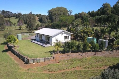 Photo of property in 121d Waimate North Road, Kerikeri, 0293