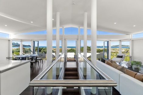 Photo of property in 4 Lagoon Way, Omaha, 0986