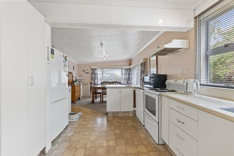 Photo of property in 12 Kings Avenue, Saint Kilda, Dunedin, 9012