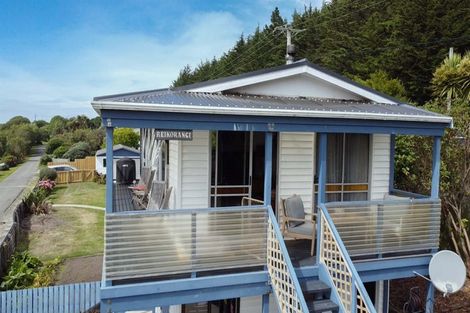 Photo of property in 142 Shag Point Road, Shag Point, Palmerston, 9482