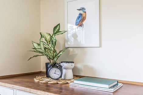 Photo of property in 5 Te Reinga View, Tawa, Wellington, 5028