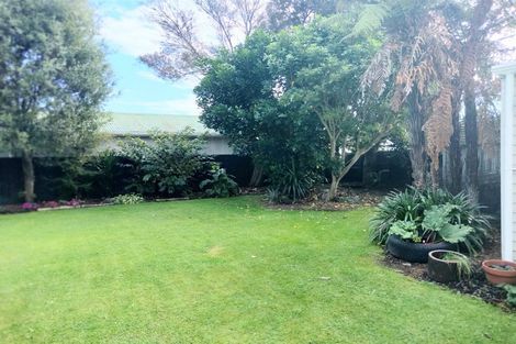 Photo of property in 159 Weraroa Road, Levin, 5510