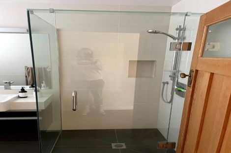 Photo of property in 56 Amaru Road, One Tree Hill, Auckland, 1061