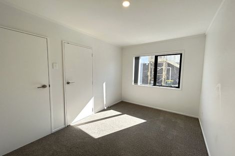 Photo of property in 66 Casuarina Road, Half Moon Bay, Auckland, 2012