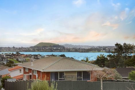 Photo of property in 39b Sorrel Crescent, Bucklands Beach, Auckland, 2012