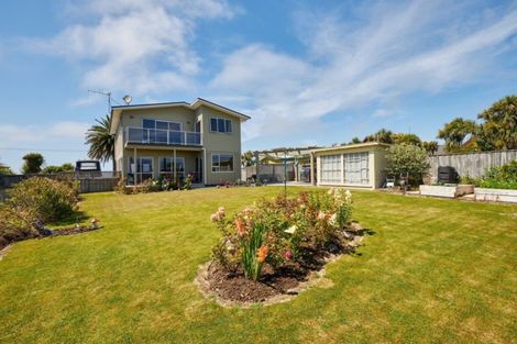 Photo of property in 32 Ward Street, Kaikoura, 7300