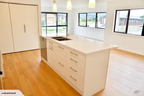 Photo of property in 5 Filmer Crescent, Wallaceville, Upper Hutt, 5018