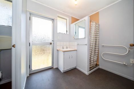 Photo of property in 2/6 Glamis Avenue, Bell Block, New Plymouth, 4312