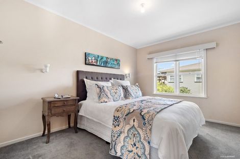 Photo of property in 10 Phillip Street, Pukekohe, 2120