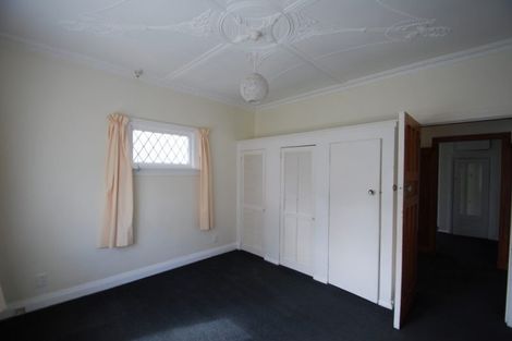 Photo of property in 1/76 Cambridge Terrace, Waterloo, Lower Hutt, 5011