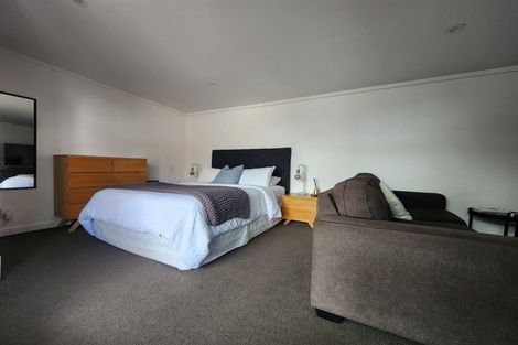 Photo of property in 18 Liverpool Street, Miramar, Wellington, 6022