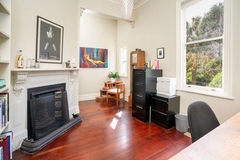 Photo of property in 91 Brougham Street, Mount Victoria, Wellington, 6011
