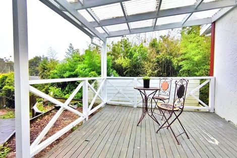 Photo of property in 20 Wattle Road, Sunnyvale, Auckland, 0612