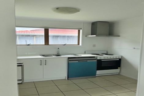 Photo of property in 5 Urlich Drive, Ranui, Auckland, 0612