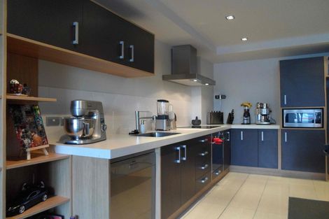 Photo of property in Monument Apartments, 3f/245 Wakefield Street, Te Aro, Wellington, 6011