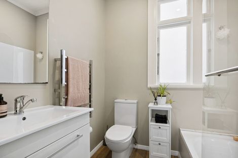 Photo of property in 9 Montreal Street, Saint Kilda, Dunedin, 9012