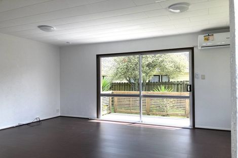 Photo of property in 1/43 Blacklock Avenue, Henderson, Auckland, 0612