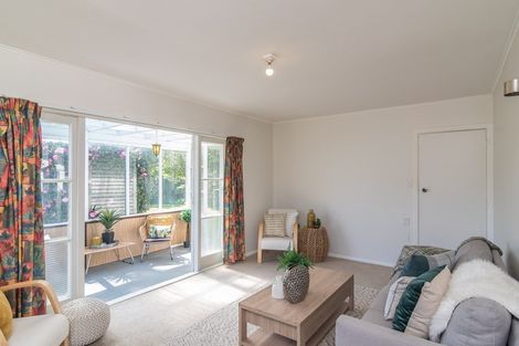 Photo of property in 246 Te Moana Road, Waikanae, 5036