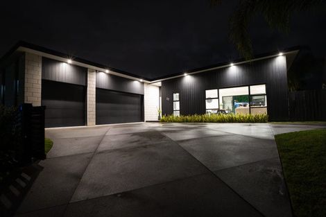 Photo of property in 33 Meadowfield Street, Flagstaff, Hamilton, 3210