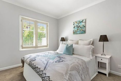 Photo of property in 1/36 Gordon Avenue, Milford, Auckland, 0620