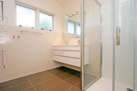 Photo of property in 25 Elizabeth Avenue, Papatoetoe, Auckland, 2025