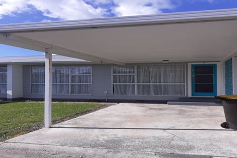 Photo of property in 6-7 Russell Street, Feilding, 4702