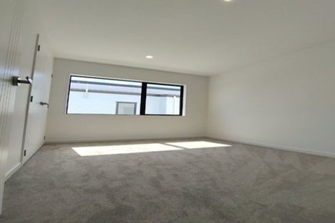 Photo of property in 6 Minhas Road, Papakura, 2110
