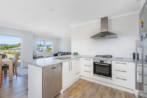 Photo of property in 147 The Fairway, Matarangi, Whitianga, 3592
