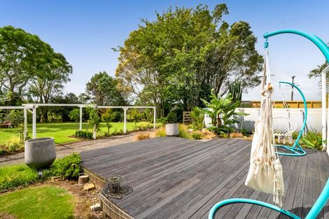 Photo of property in 330 Kelly Road, Lepperton, New Plymouth, 4373