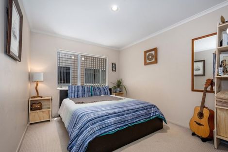 Photo of property in 2/50 May Street, Mount Maunganui, 3116