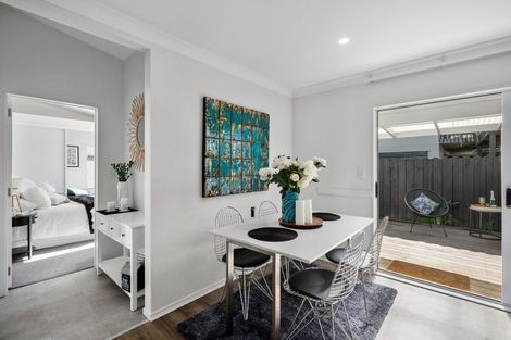 Photo of property in 1/69 Bay Street, Red Beach, 0932