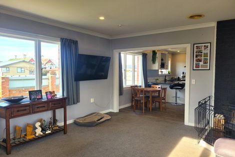 Photo of property in 27 Allnatt Street, Temuka, 7920